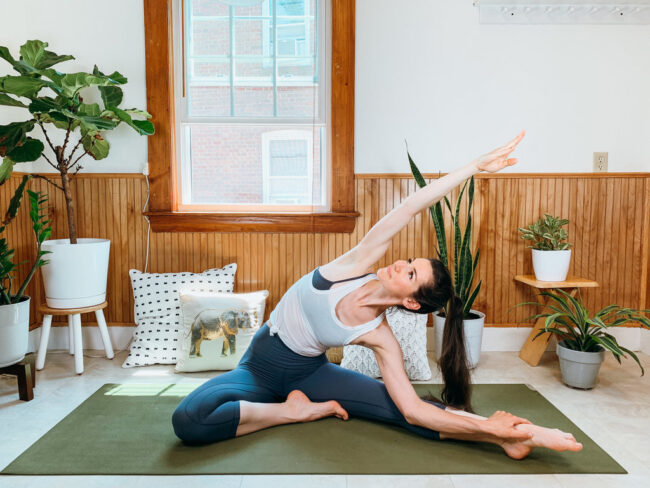 15 Min Morning Yoga to Awaken Your Spine