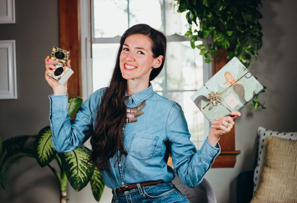 How to Be a Mindful Giver | Minimalist + Eco Holiday Gift Guide
