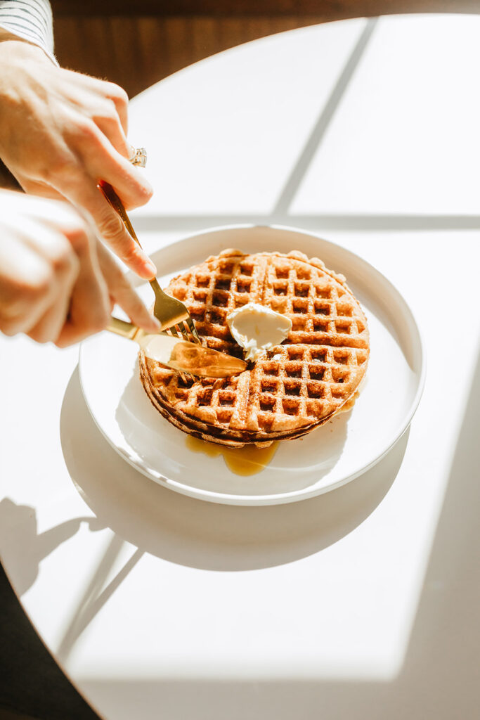 Fluffiest Vegan Waffles!